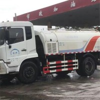 洒水车